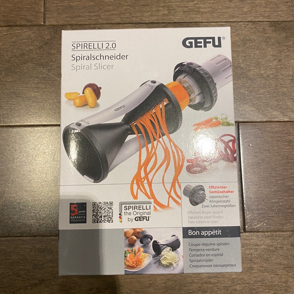 NEW Gefu Spiral Slicer- Kitchen Supplies- Never been taken out of box